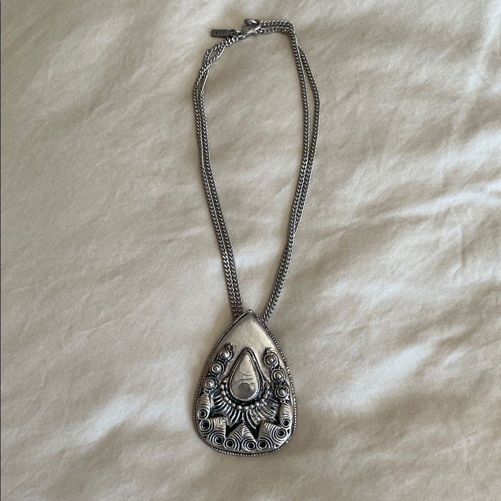 Free People Amazing Real Silver Teardrop Pendant Necklace RARE
